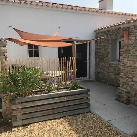 Holiday home Les Agapanthes *